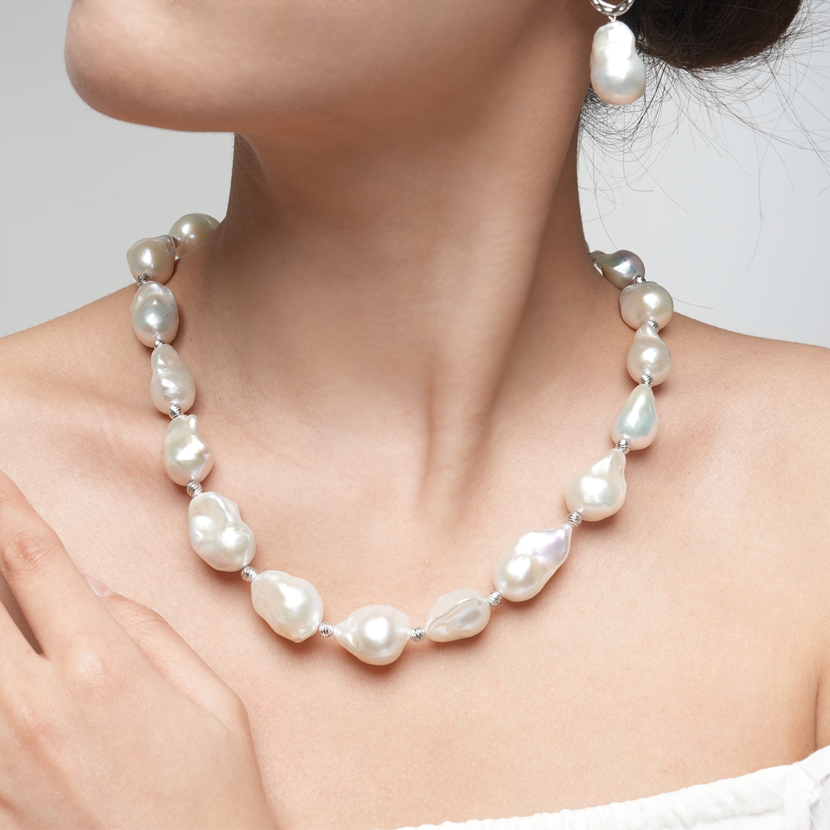 冰雪琉璃-20-30mm白色淡水巴洛克珍珠项链 淡水巴洛克 Pearl Necklace detail view
