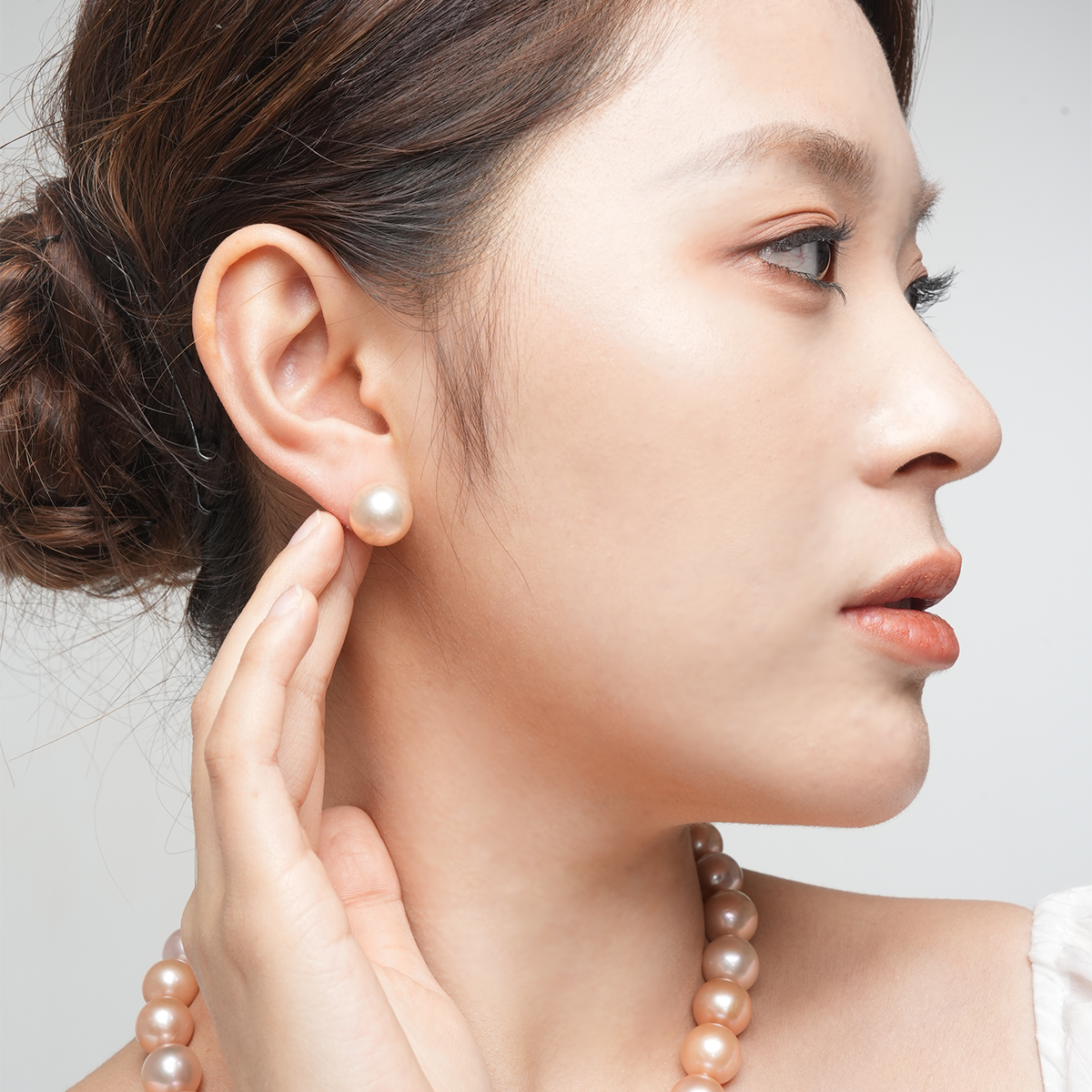 日出金-11-12mm、12-13mm金色淡水珍珠耳钉 淡水爱迪生 Pearl Earrings product listing