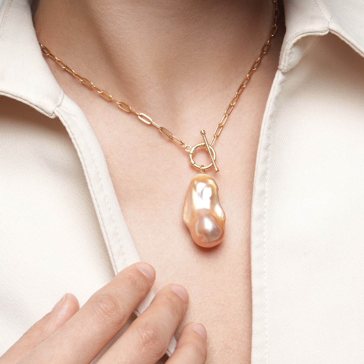 锦绣琉璃-20-30mm炫彩紫淡水巴洛克珍珠吊坠 淡水巴洛克 Pearl Pendant detail view