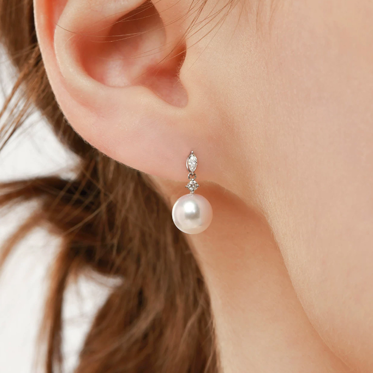 海水Akoya珍珠耳钉18K白金天然马眼钻石耳环 Freshwater Pearl Earrings detail view