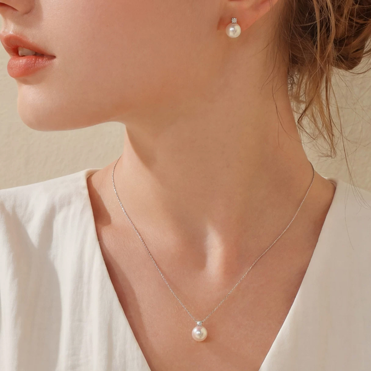 Akoya极光天女海水珍珠项链 Freshwater Pearl Pendant detail view