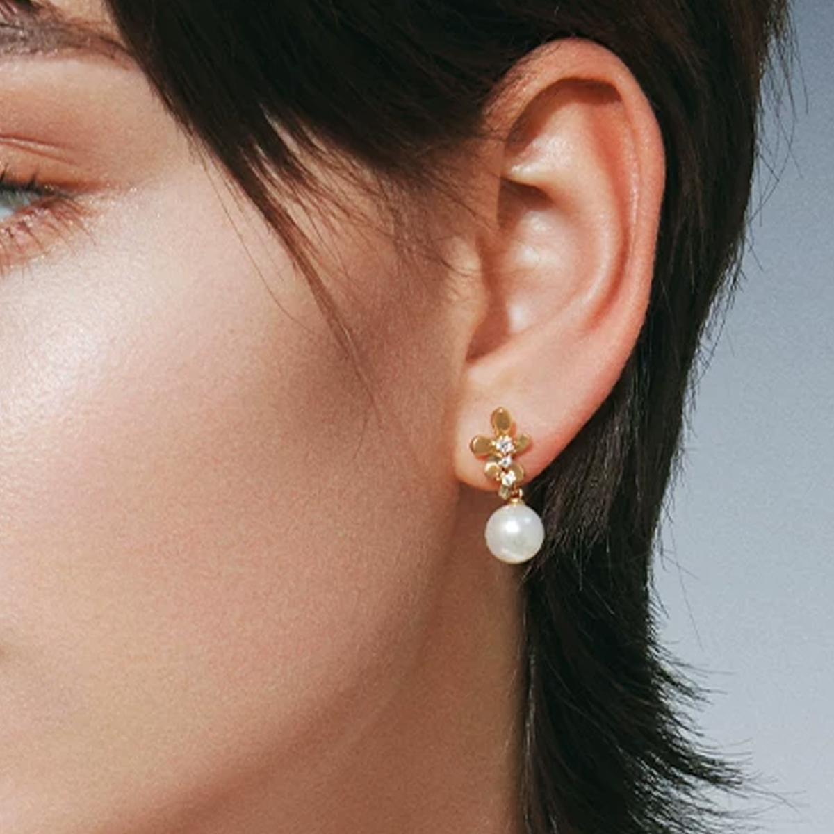 Mei Luo Zhu Hua Akoya Pearl 18K Gold Earrings Freshwater Pearl Earrings related product